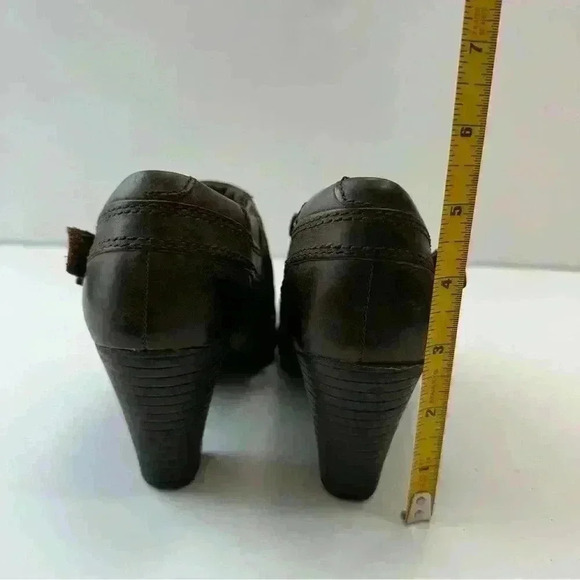 Clarks Bendables Brown Leather Ankle Booties with Heel Womens Shoes Size 6 - Picture 5 of 11
